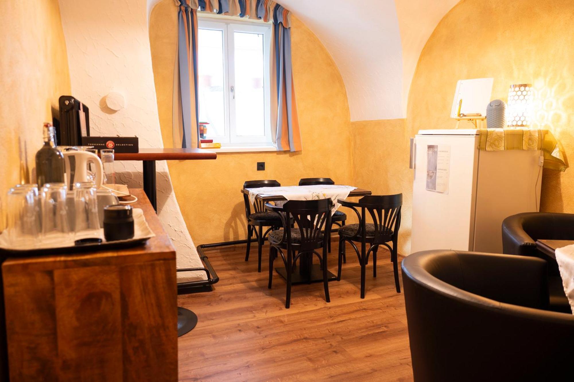 Bed & Breakfast Goldener Stiefel Mariazell Kültér fotó